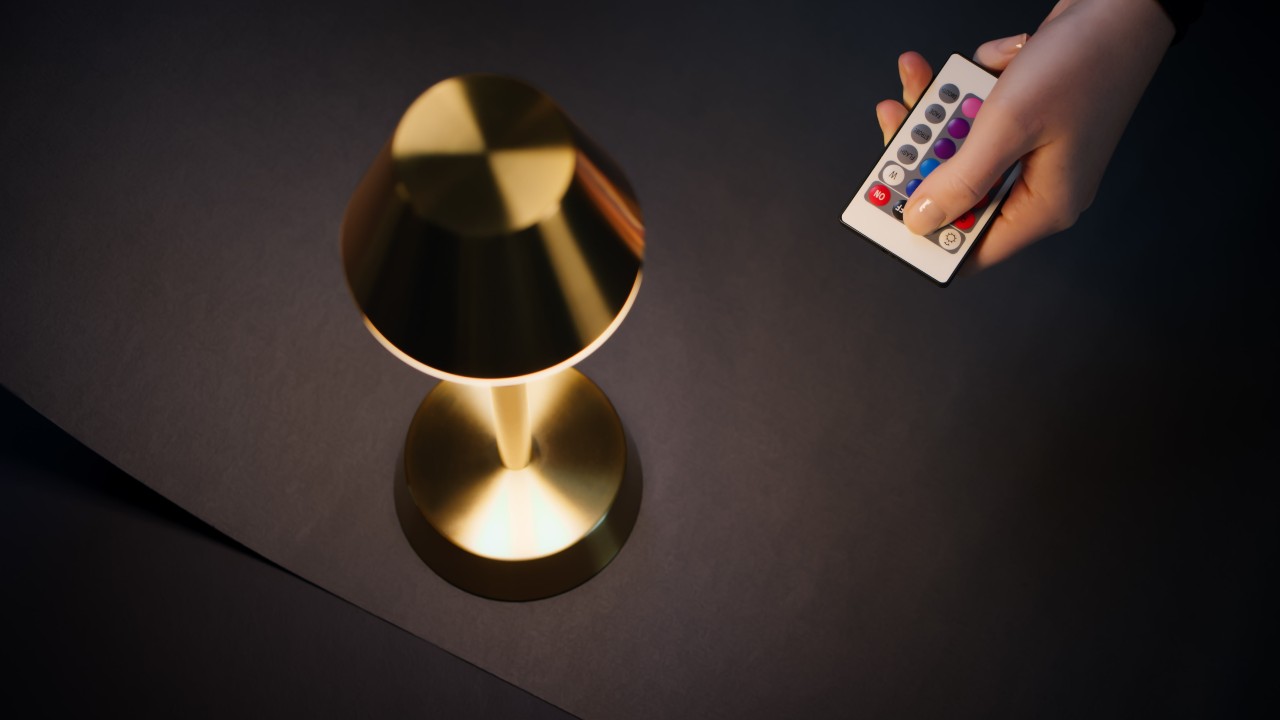 Nour LED-lampa